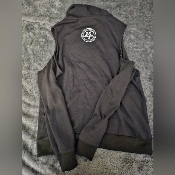 Blackcraft Cold Shoulder Hoodie - Picture 3 of 3
